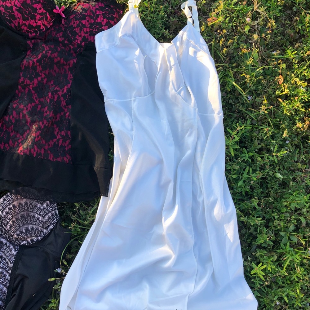 SOLD⚡️♻️ - Picture 8 of 9